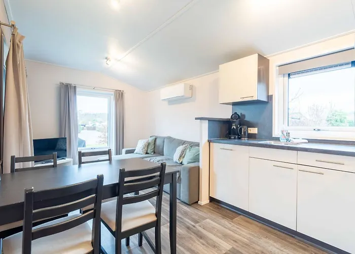 Ferienhaus Charmantes Tiny House In Guels